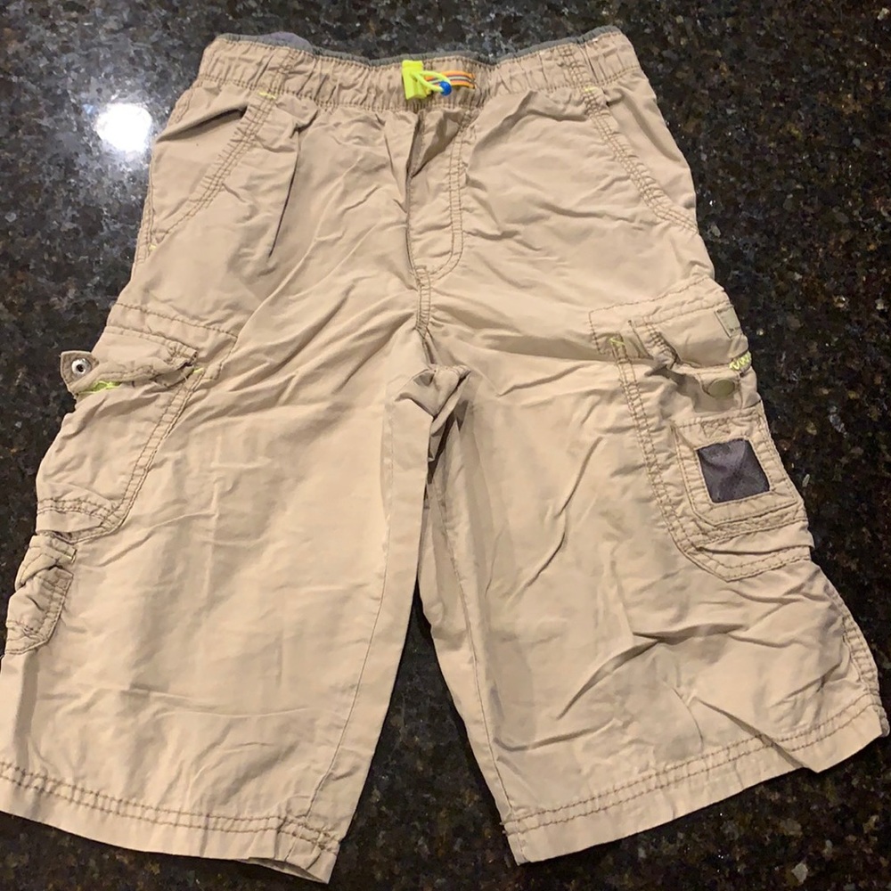 Cargo shorts, size Youth 10